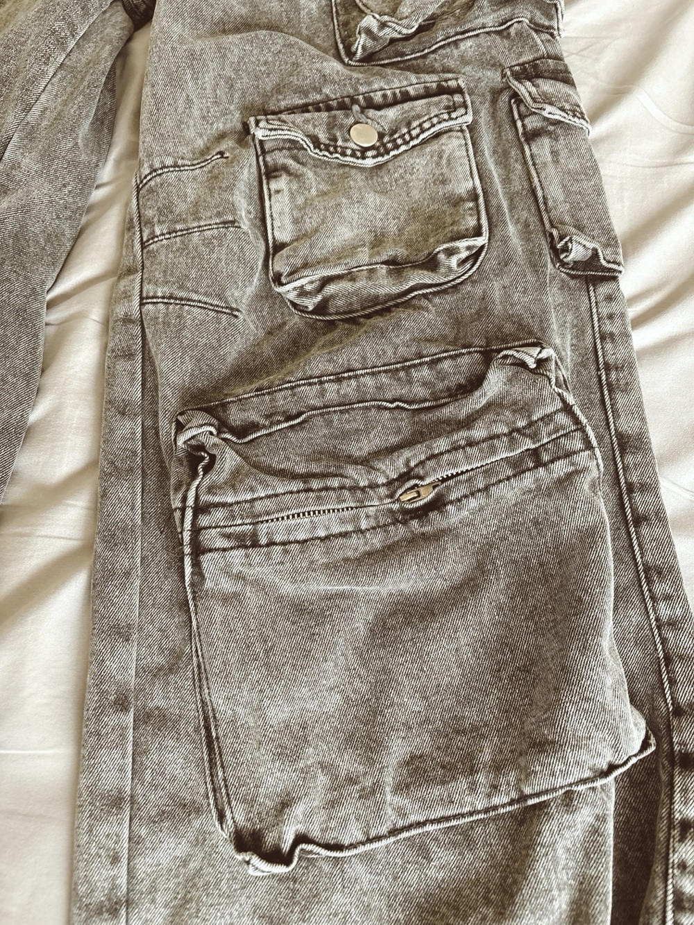 Fashion Nova Acid Wash Cargo Wide Leg Jeans Size 9 Y2K Utility Baggy - Picture 6 of 13